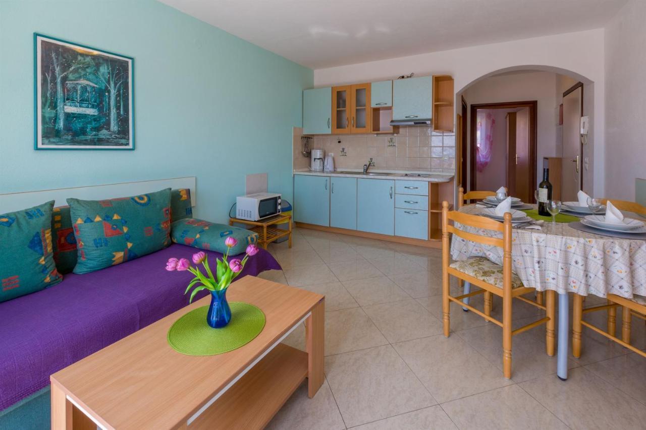 Apartments Vanessa 드라말리 외부 사진