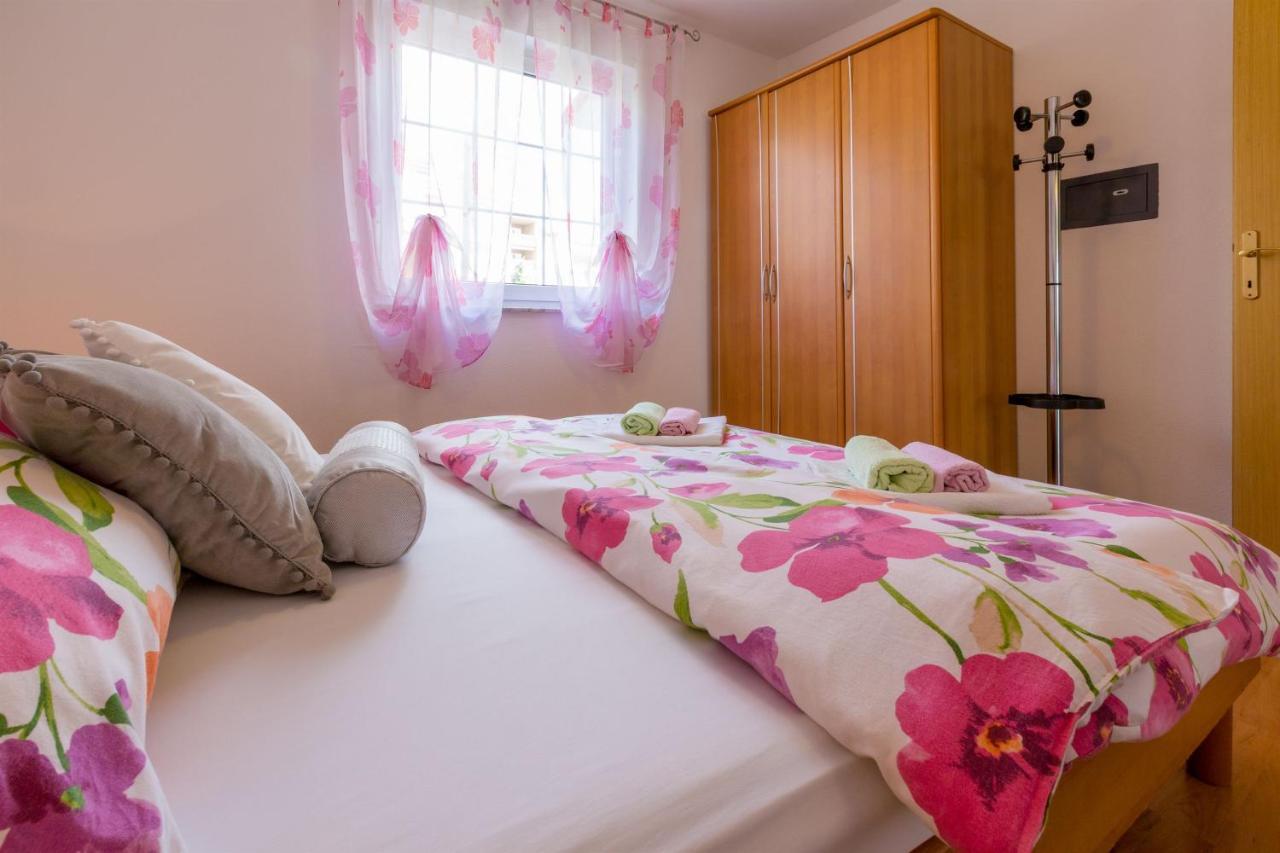 Apartments Vanessa 드라말리 외부 사진